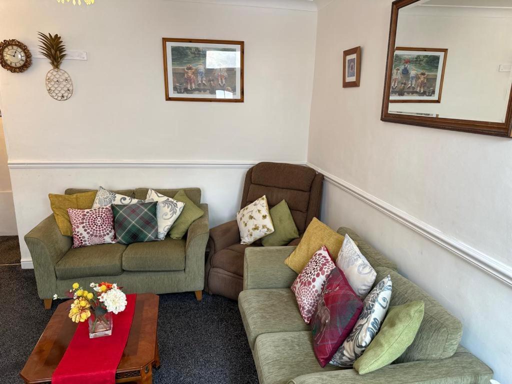 Grace'S Home Rotherham Extérieur photo